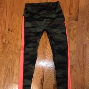 K-Deer camo sneaker length leggings!